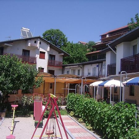 Villa Nikola オフリド エクステリア 写真